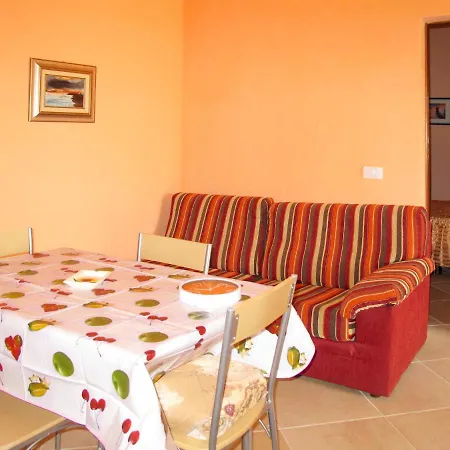 Apartment Locazione Turistica Vallegianmarco-3 Vada