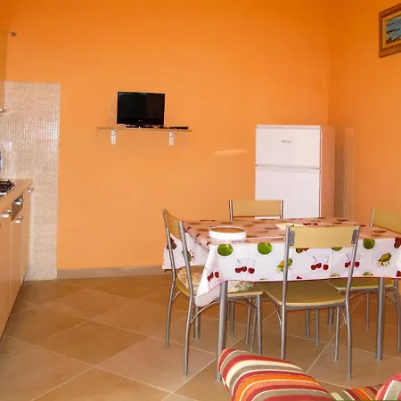 Locazione Turistica Vallegianmarco-3 *